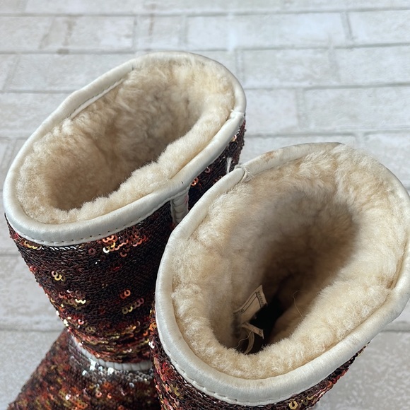 Uggs Sequin Ankle Boots* - Picture 9 of 15